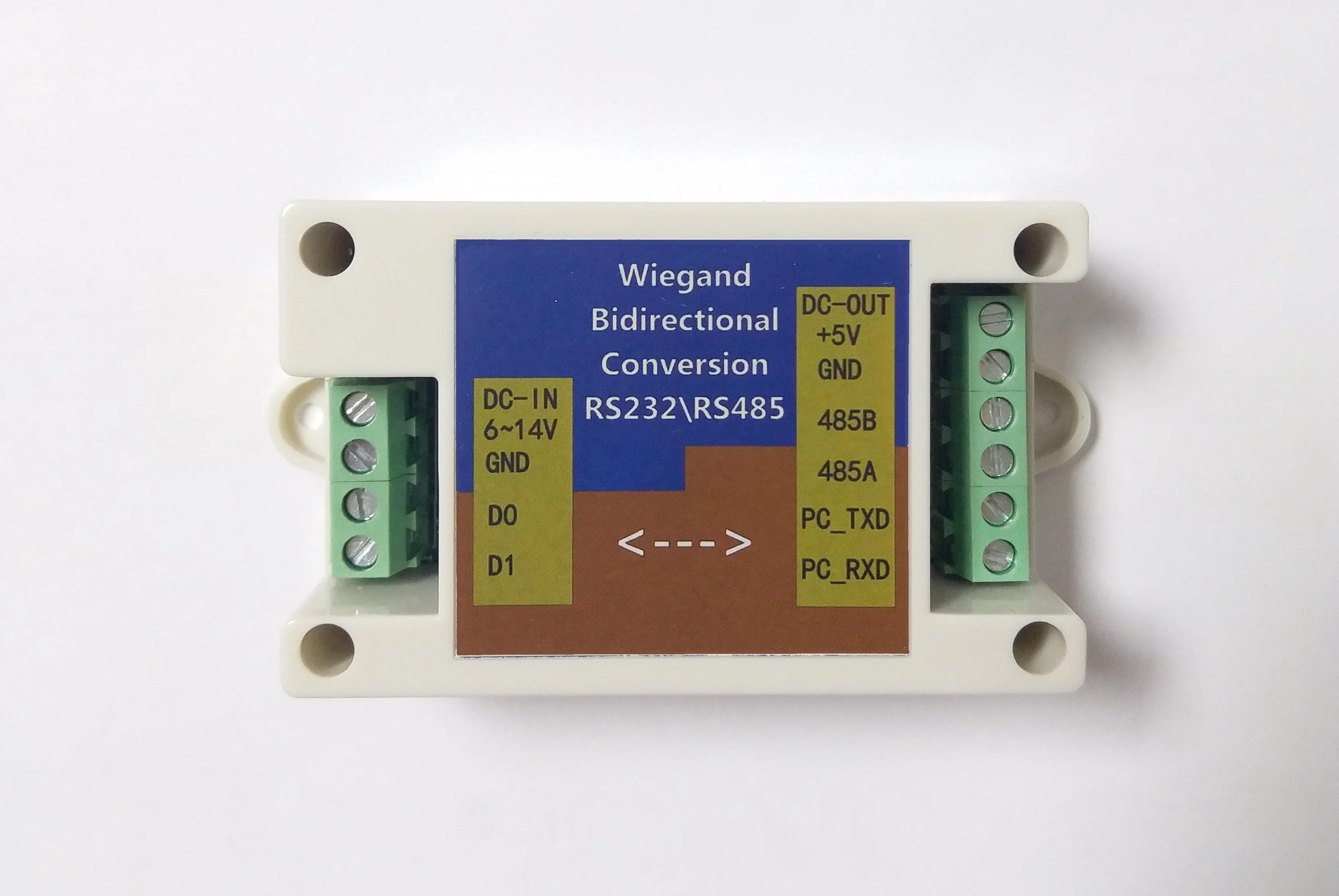 

Wiegand Converter/WG26/34 to RS232/RS485 Wiegand-serial Two-way Conversion