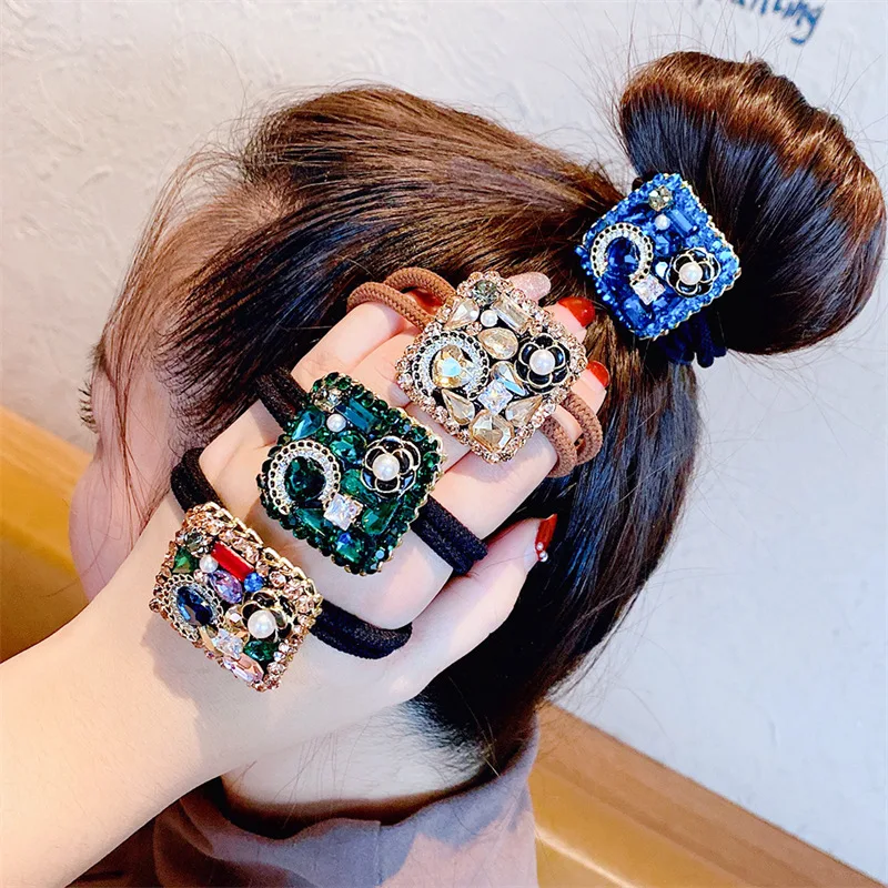 

Новинка, голубая пулевая веревка Klein в стиле ретро, кремовая веревка для волос с медведем, аксессуары для волос, женские эластичные волосы могут быть сделаны от имени.