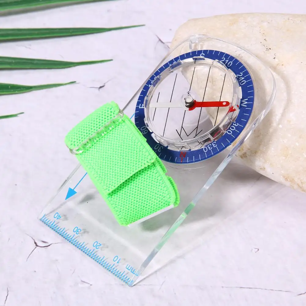 

Mini Pocket Button Compass Convenience Outdoor Hiking Camping Supplies for Traveler Enssential Survival Tool