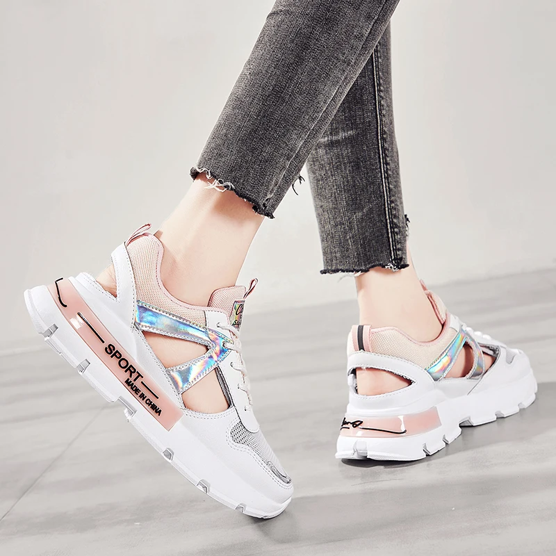 IRQ Женские движущиеся туфли с закрытым носком 20 крутые 24-летние новые летние