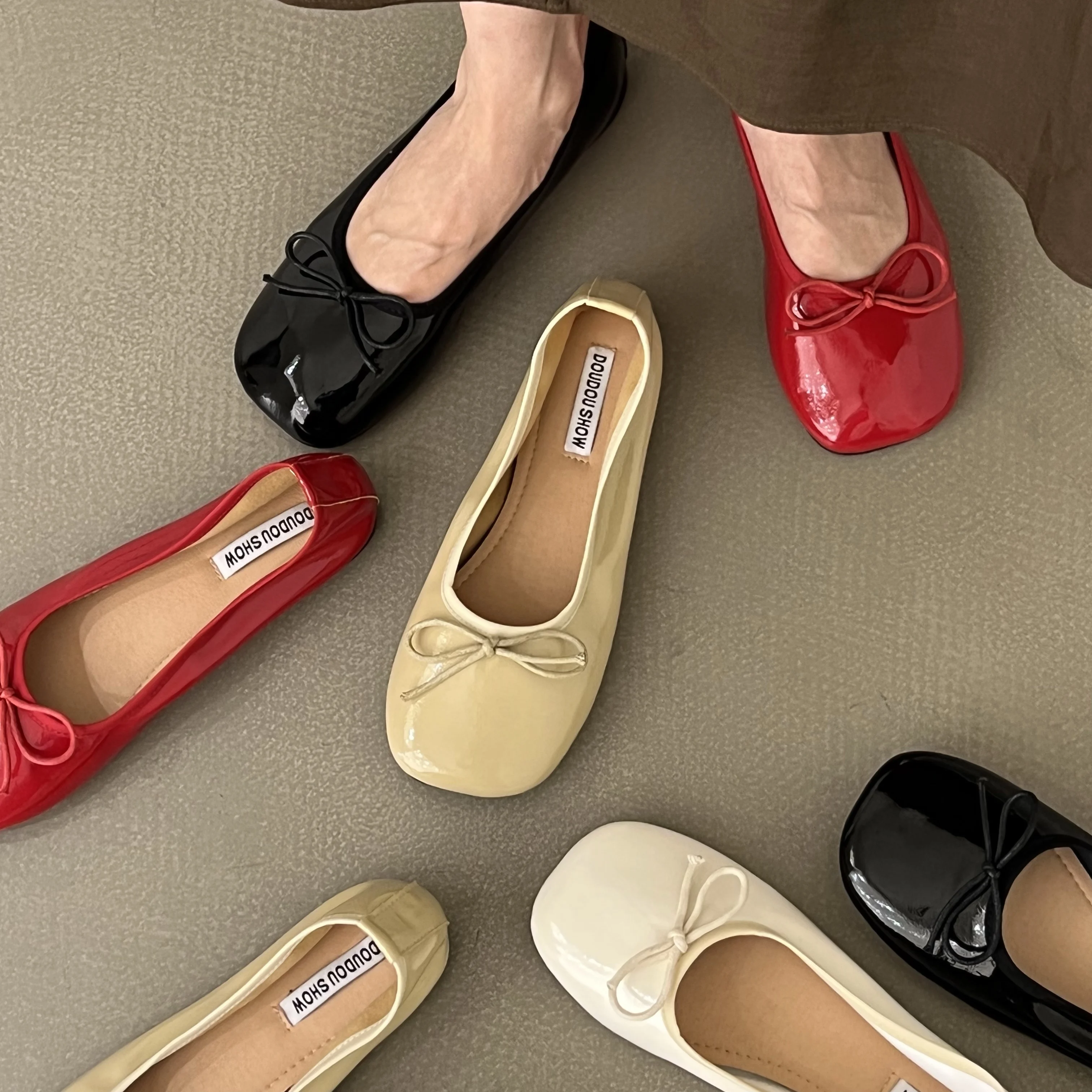 

Женские балетки на плоской подошве, с молнией, без застежки