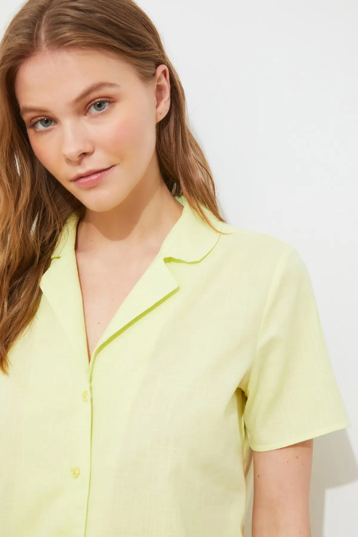

Trendyol Woven Pajamas set THMSS21PT1021