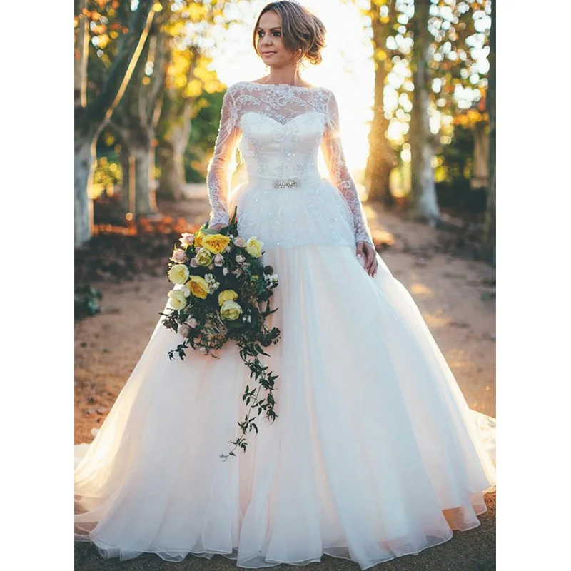 

New Beige Women's Wedding Dress, Bride, One Line Collar And Floor Skirt, Long Sleeve, Luxurious Style, Backless, Sexy And Shiny