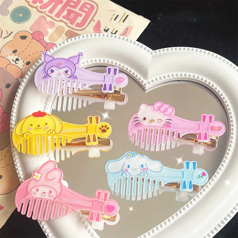 

Sanrio Kawaii Anime Hellokitty Comb Kuromi Cinnamoroll Pipa Mini Bangs Broken Hair Organizing Portable Cartoon Comb Girls Gift