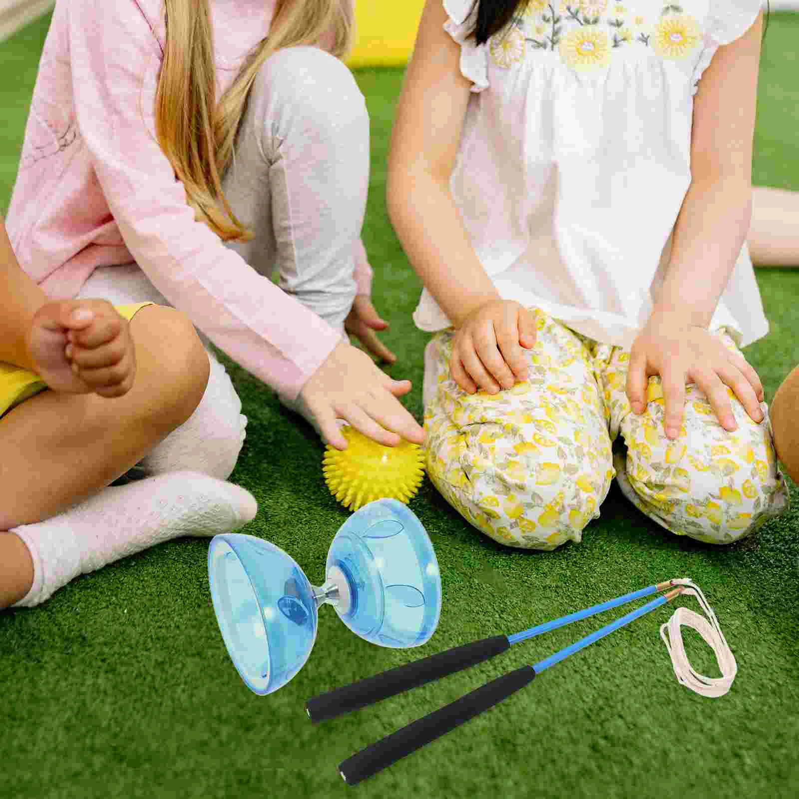 Двусторонняя игрушка Diabolo с тремя подшипниками игрушки Yoyo Yo-Yo для детей