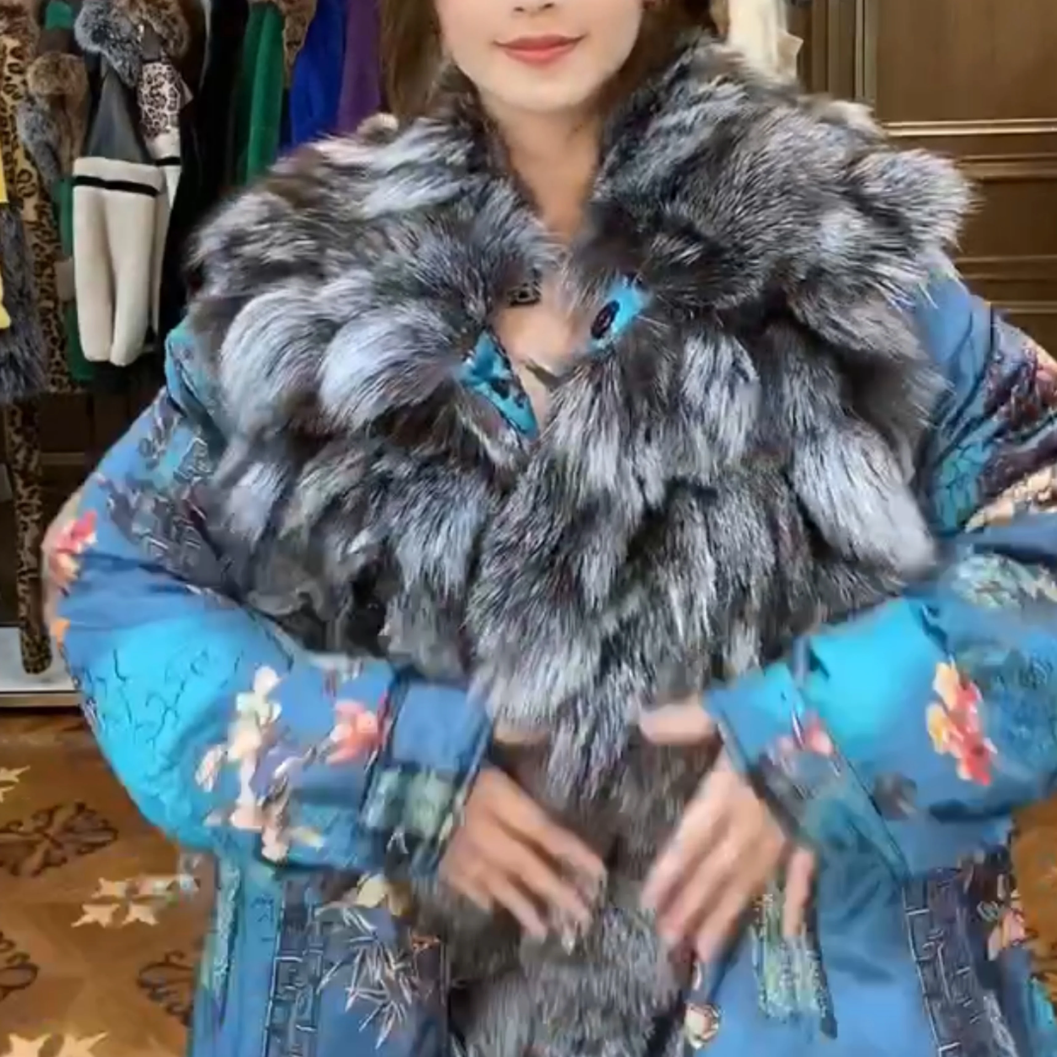 2022 Winter New Faur Fox Fur with White Duck Down Fur Jacket Long-Sleeved Women's Long Warm Slimming Fashion Warm Coat