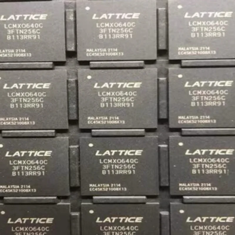 

1 PCS/LOTE LCMXO640C-3FTN256C BGA-256 100% New and Original IC chip integrated circuit