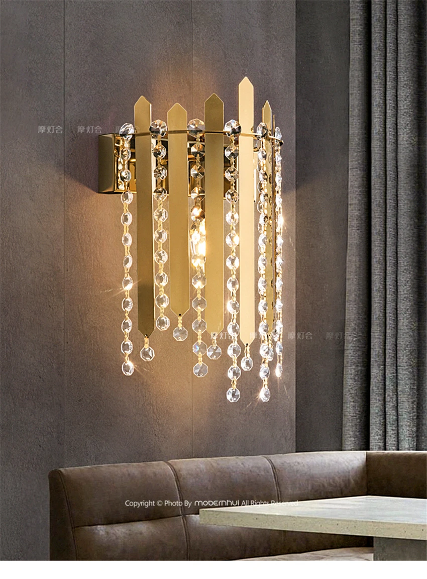 

Современный роскошный настенный светильник с золотыми кристаллами для гостиной, освещение в стиле арт-деко для спальни, столовой, кабинета,...