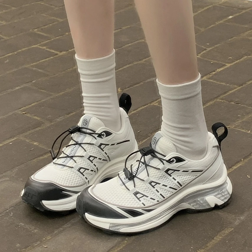 Кроссовки женские на среднем каблуке повседневная обувь из ПУ кожи шнуровке