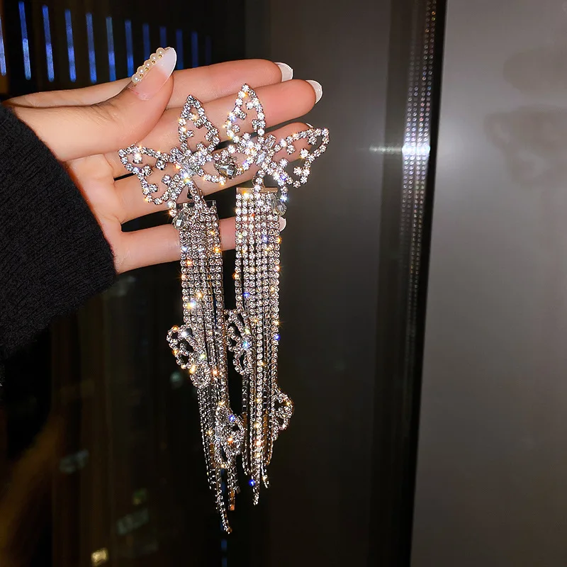 

2022 South Korea Set Auger Hollow Out Long Tassels Madam Butterfly Earrings, Personality Exquisite Luxury Jewelry Accessories