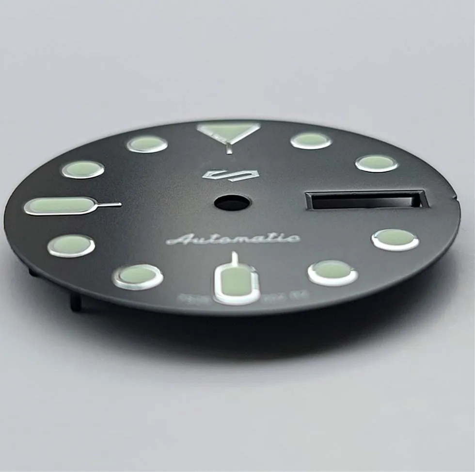 New modification watch accessories dial color nail with green luminous 28.5mm dial black suitable for Japanese NH36 movement