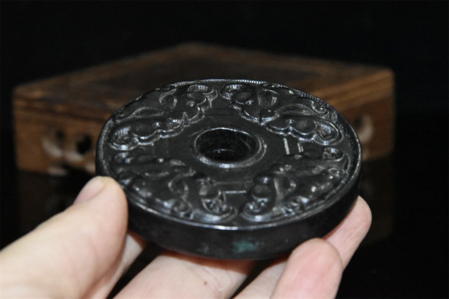 Китайская культура Хуншань черный железный магнетизм метеорит скульптура