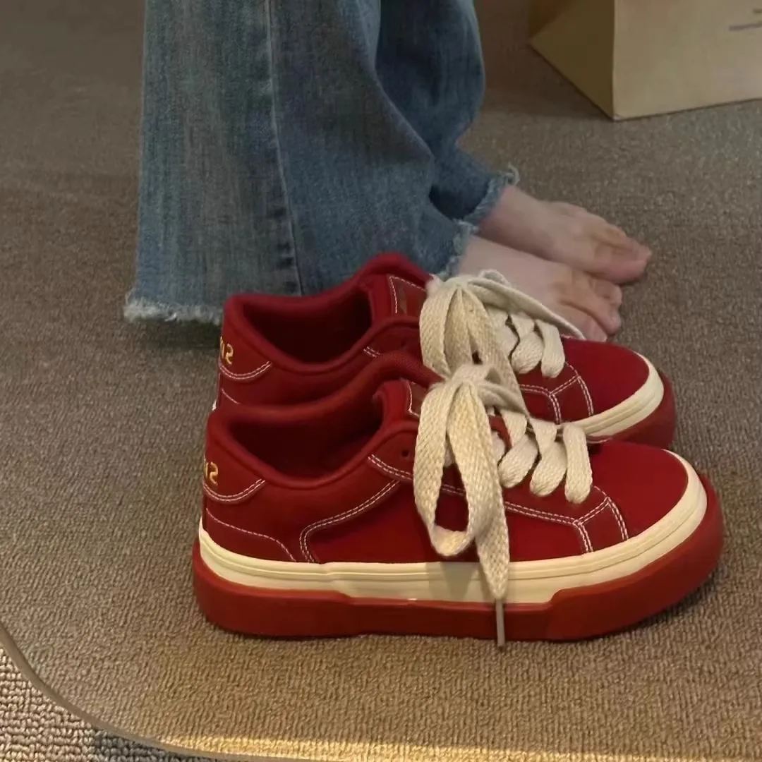 

Vintage Red Canvas Low-top Women Sneakers Casual Letter Embroidery Skateboard Shoes Students Flat 2023 Fashion Zapatillas