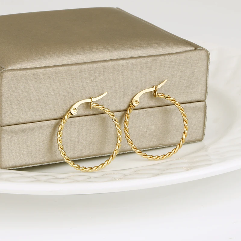 

Gold Color Stainless Steel Circle Small Hoop Earring for Women Nice Shape Elegant Thin Ear Jewelry Fashion New 2022 Hot