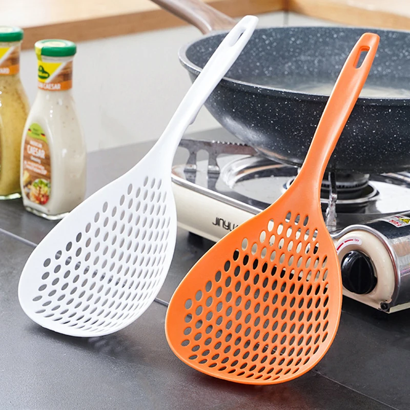 

Kitchen Noodle Blanching Sieve Nylon Colander Long Handle Round Mesh Spoon Draining Noodle Scoop Leaky Net