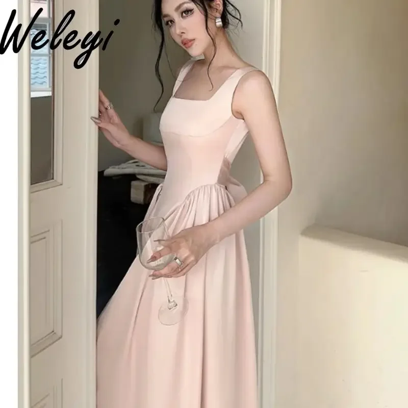 Французский нежный халат с рыбьей косточкой обтягивающее розовое платье на