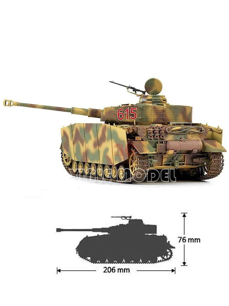Фото Академия 13516. Medium German Panzer IV Ausf. H «Версия. Комплект модели средней длины в масштабе 1/35 №2