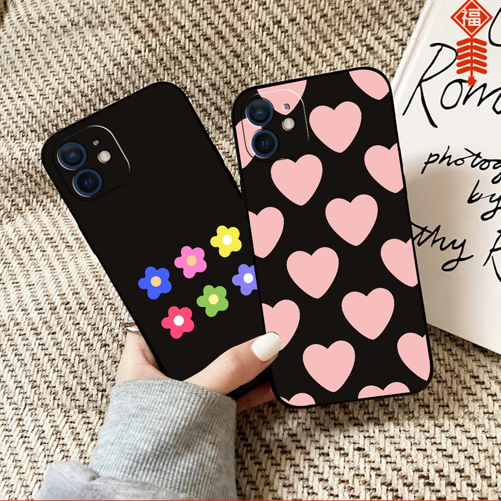 

Simple Flower And Grass Smiley Phone Case For Funda iPhone 13 12 11 Pro Max Mini X XR XS Max SE 2020 6 6s 7 8 Plus Carcasa Soft