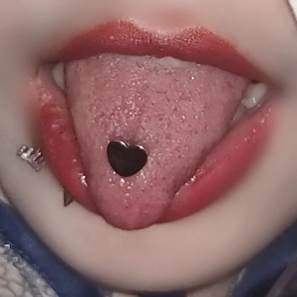 

1Pcs Titanium Steel Heart Tongue Nails Piercing Body Studs Piercing Body Jewelry for Women Gifts Tongue Rings