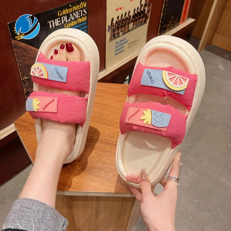 

BKQU 2022 Summer New Outdoor Lady Slippers Breathable Thick Sole Non Slip Women Shoes Comfortable High Quality Casual Shoes