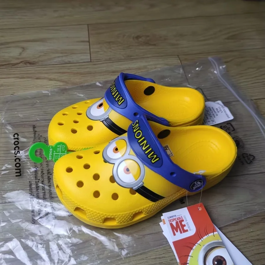 Сандалии Стюарт Дейв с аниме миньонами и дырками Нескользящие легкие тапочки для