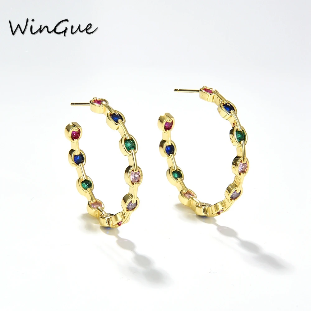 

Женские круглые серьги-гвоздики с фианитами