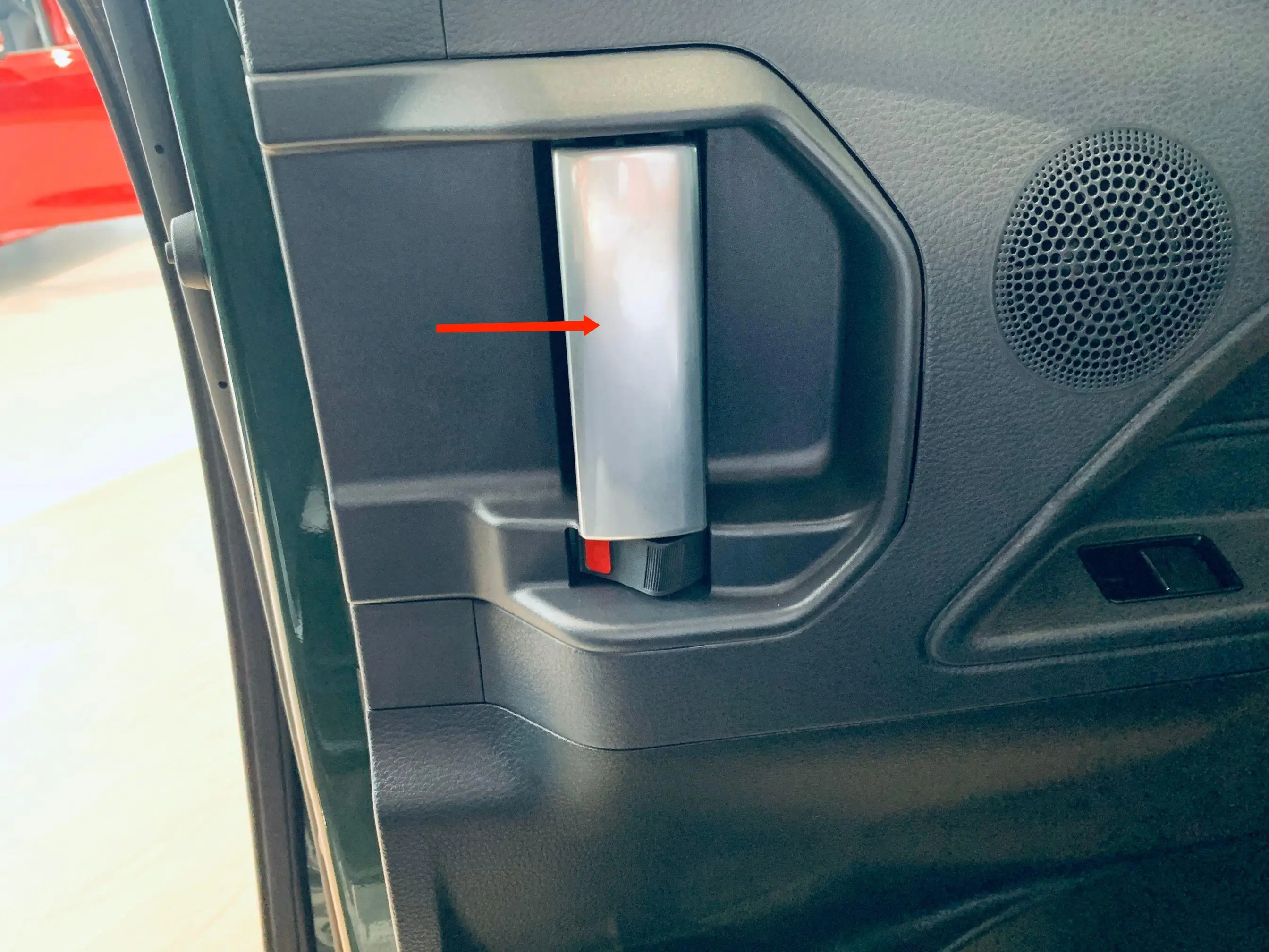 

ABS Matte Inner Middle Door Handle Frame Cover Trim For 2021-2022 Toyota Sienna 2pcs
