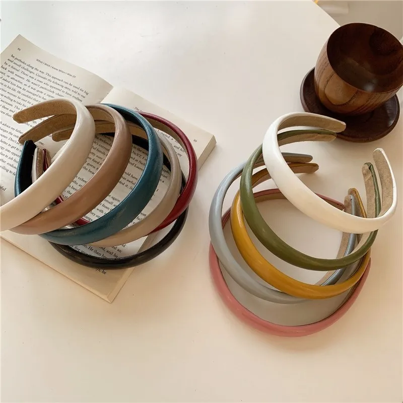 

Fashion Leather Colorful Glossy Headband Korean Retro Outing Wide-Edged Headband Classic All-Match Simple Headwear for Face Wash