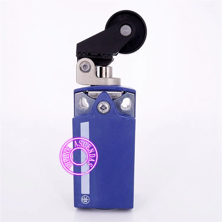 XCKP2528G11 ZCP25 ZCE28 ZCPEG11 / XCKP2528P16 ZCPEP16 Концевой выключатель