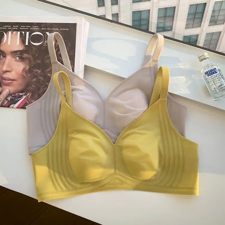 

Ультратонкое бесшовное нижнее белье для женщин, сборка для закрытия груди, без стальных колец, большая грудь, показывает маленький летний бюстгальтер