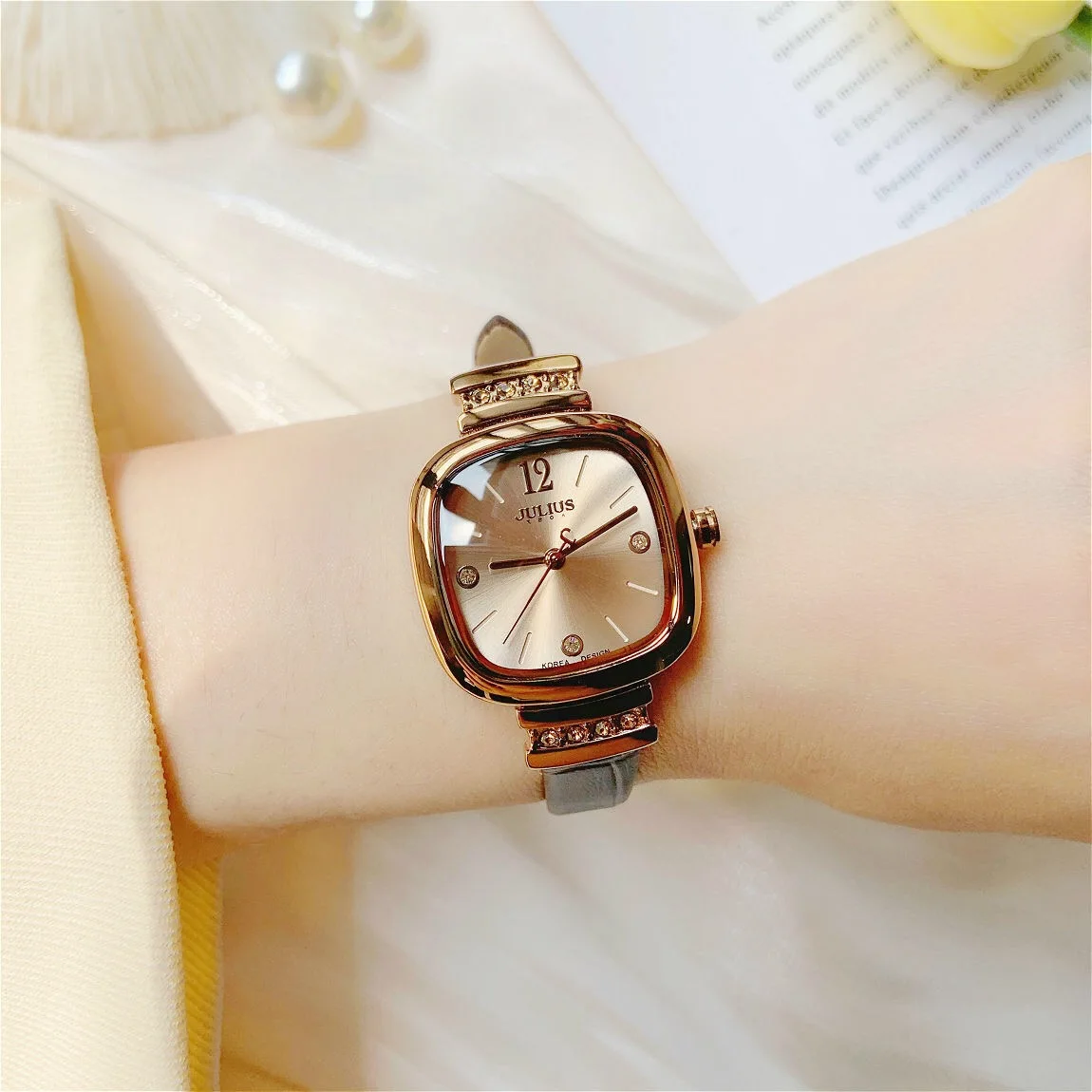 JULIUS Watch Female Niche Retro Style High-end Simple Temperament 2021 New Quartz Waterproof Belt Watch Relojes Para Mujer часы enlarge