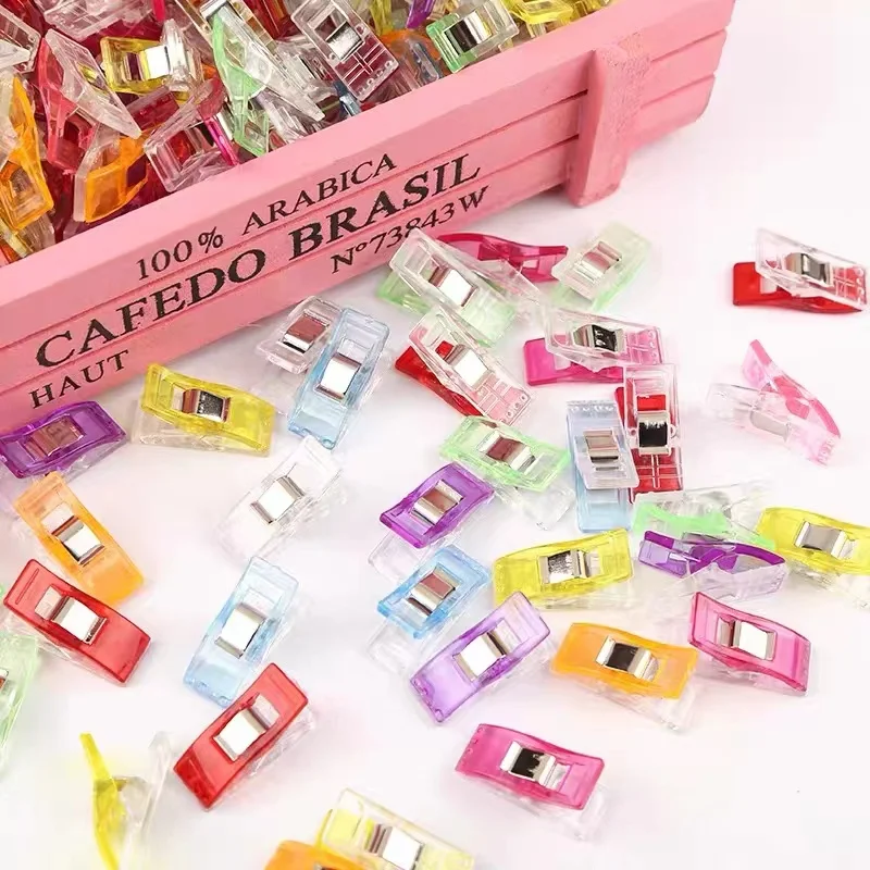 

30Pcs DIY Patchwork Sewing Clip Multi-functional Clamps Garment Clip Hemming Bag Clips Plastic Crocheting Knitting Clip