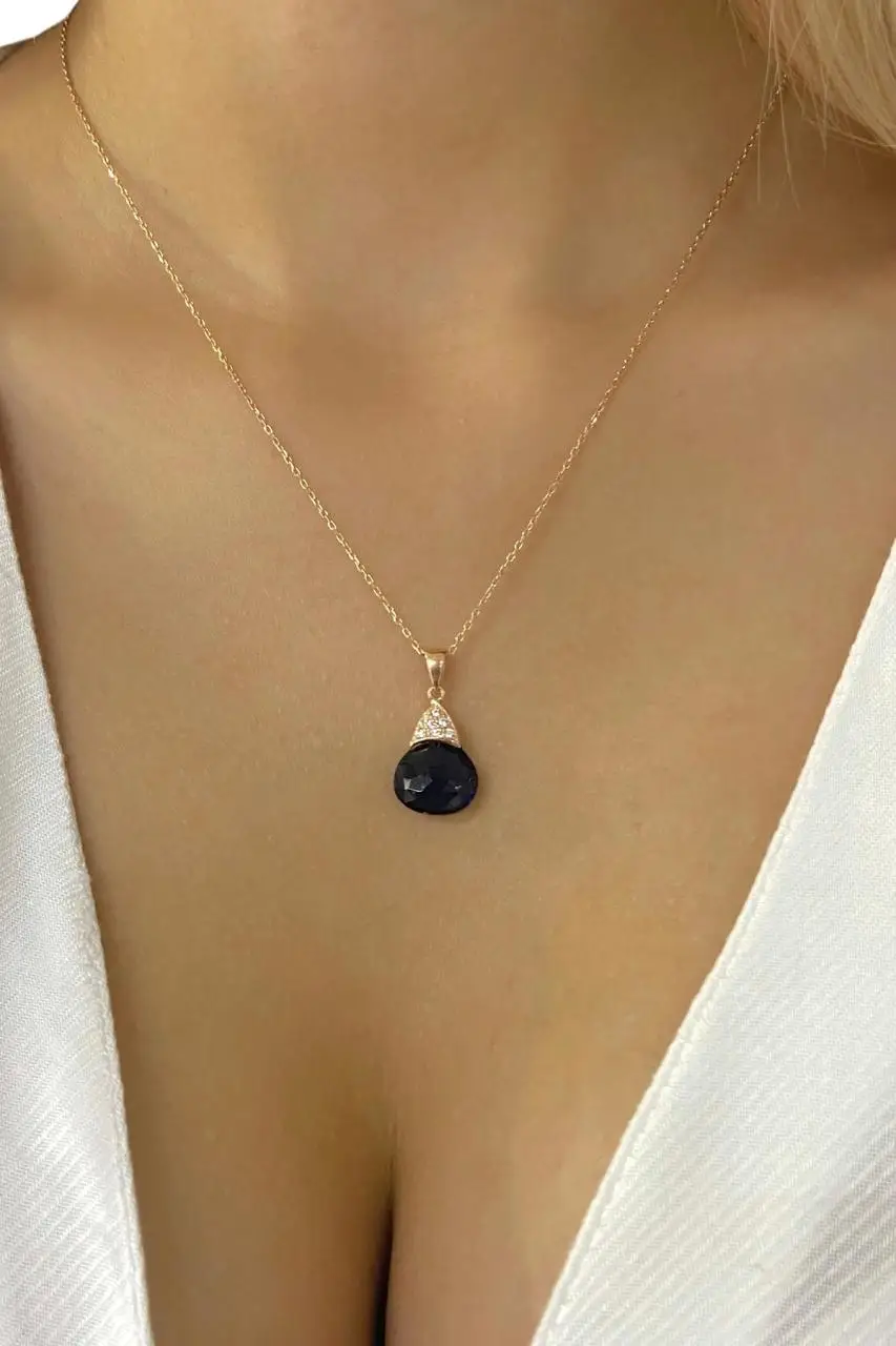 

İtaly Design Sapphire Stone Special Cut 925 Silver Necklace
