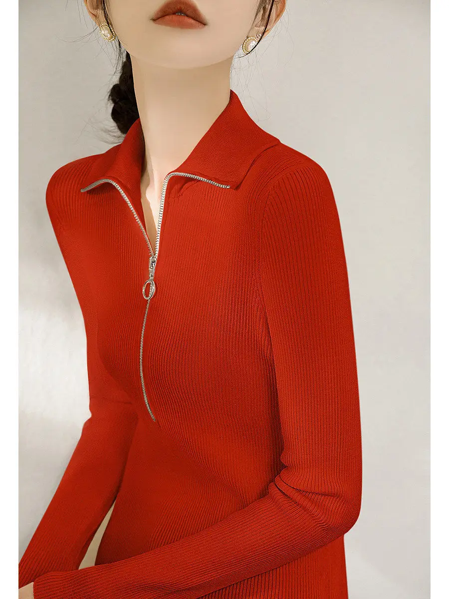 Новый весенний красный свитер с воротником-стойкой и полумолнией облегающий для