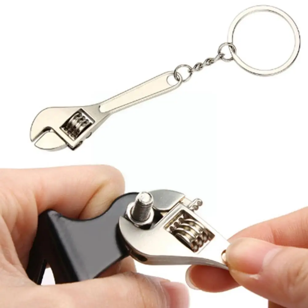 

Mini Wrench Keychain Portable Car Metal Adjustable Universal Spanner For Bicycle Motorcycle Car Repairing Tools Men Special N1o3