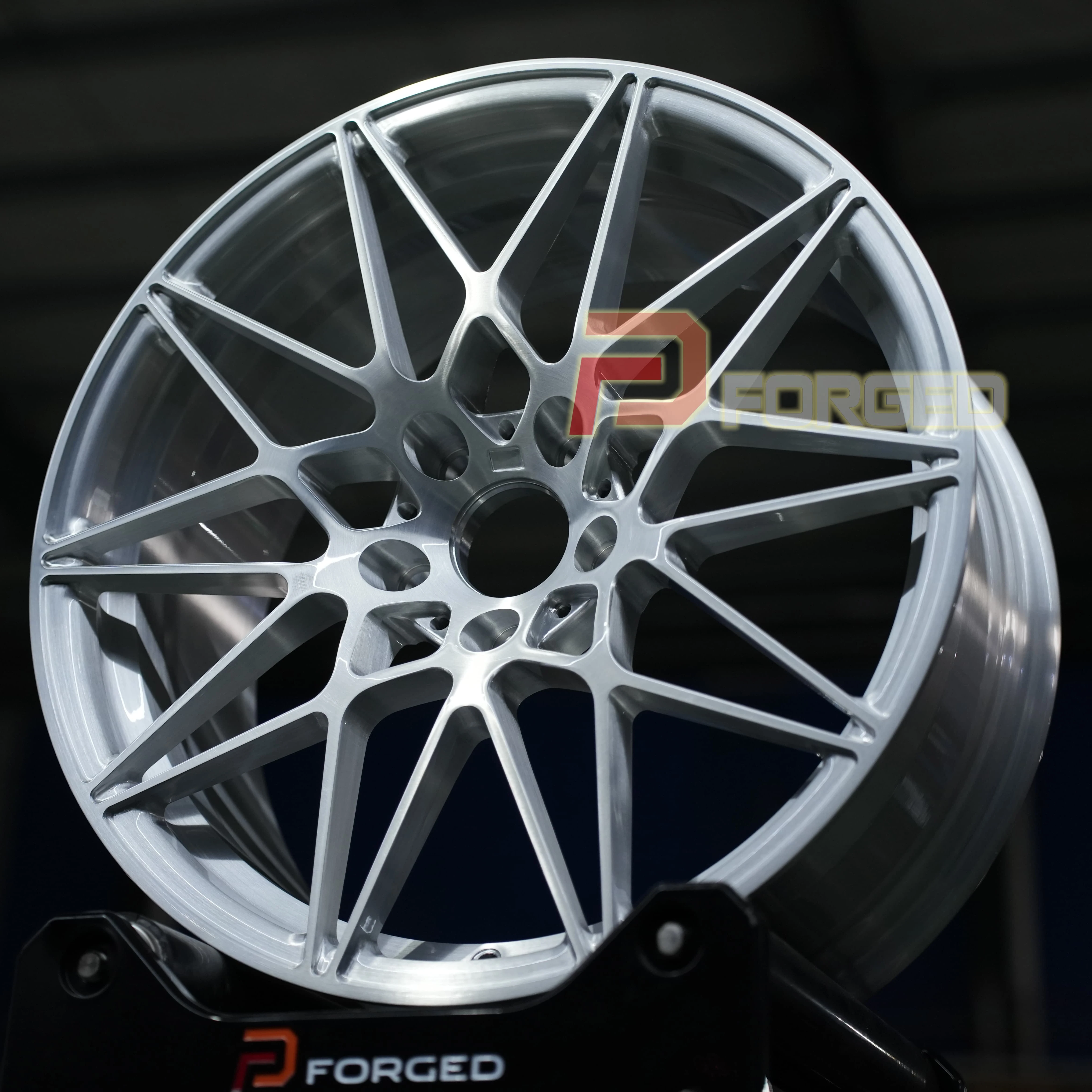 Фото Кованые диски на заказ для BMW M3 E90 E92 E93 E36 E46 M2 F87, 4 серии F32 F33 F36, 3 серии F30 F31 F34, E90 E91 LCI №1