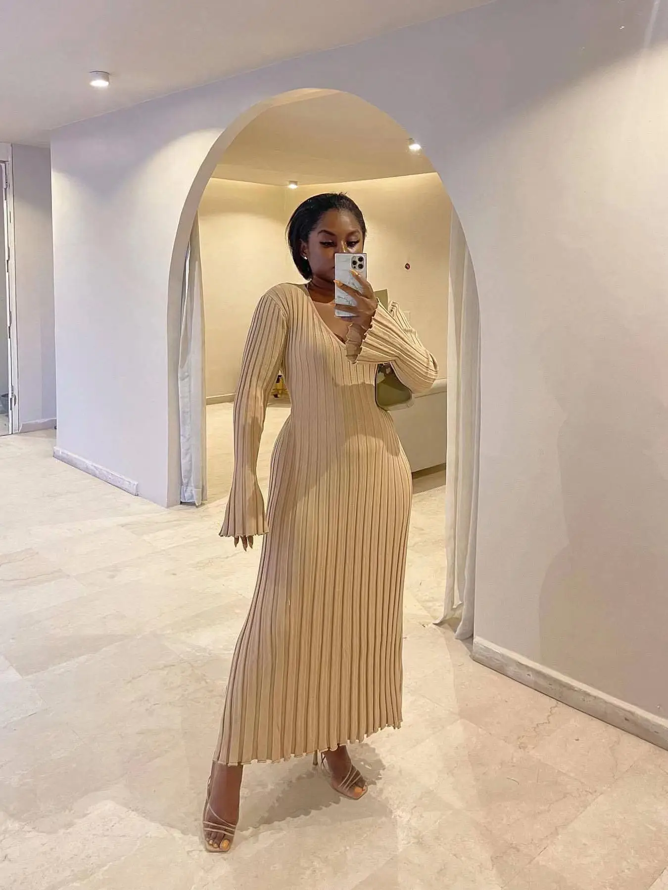 

2023 Casual V-neck Women Knitted Maxi Dress Autumn Elegant Ribbed Long Sleeve Bodycon Dress Ladies Fashion Streetwear Dresses