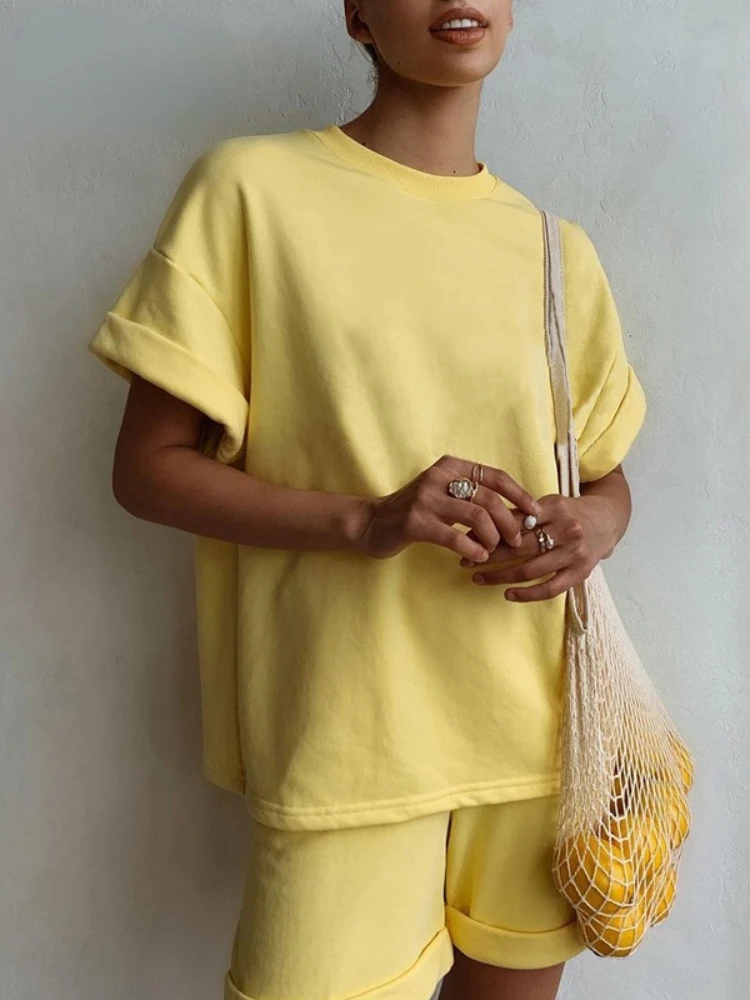 

Летний комплект из двух предметов, женский топ и шорты с футболкой, розовый однотонный Повседневный свободный спортивный костюм большого р...