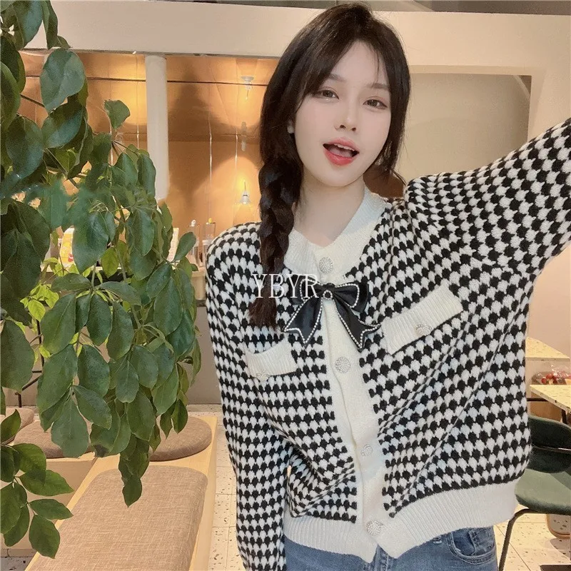 Трикотажный кардиган с круглым вырезом и бантом женский свитер цветными блоками