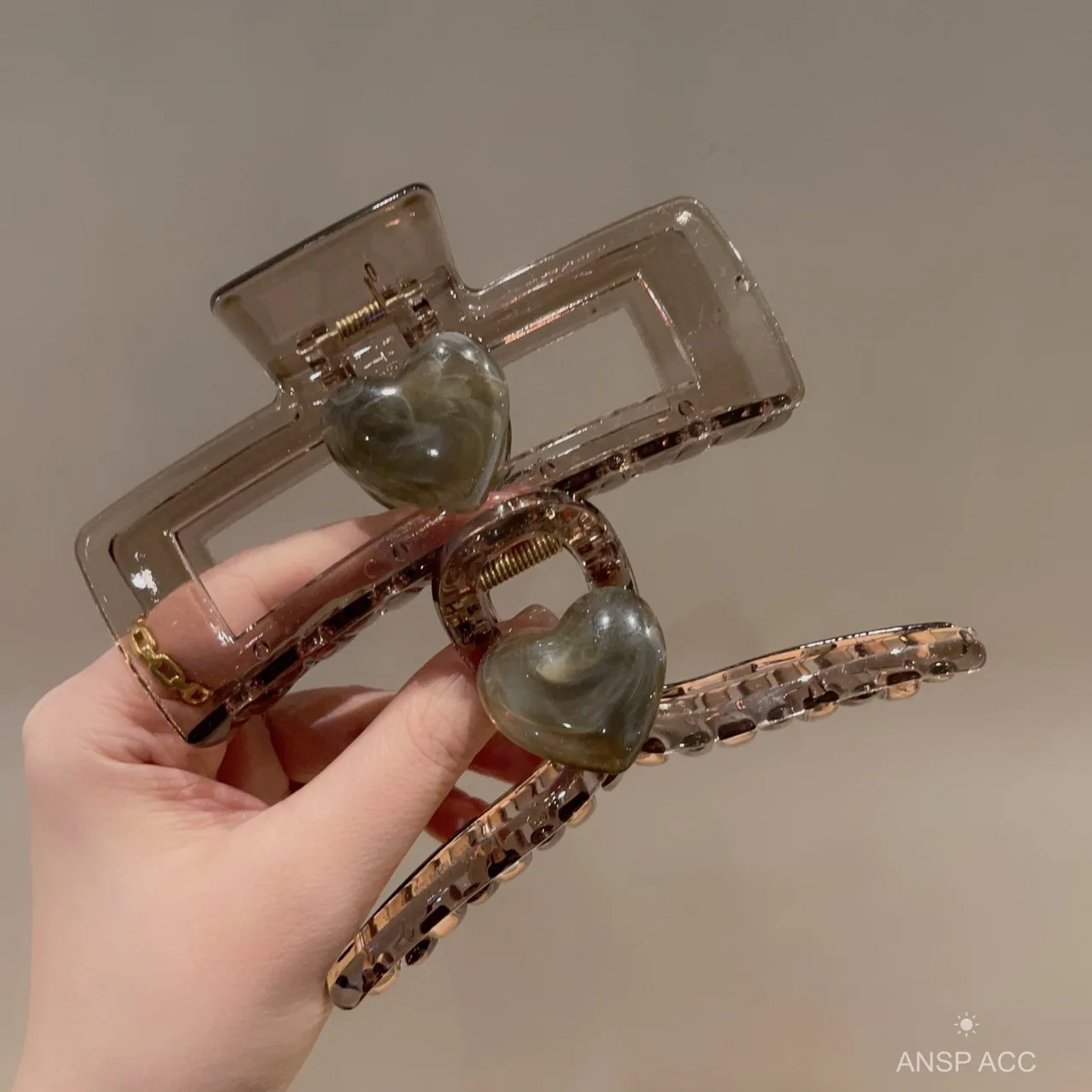 

1 Pcs Tea Coffee Color Love Large Back Of The Head Dish Hair Shark Clip For Women Girl Headwear Barrette Hair Accessories