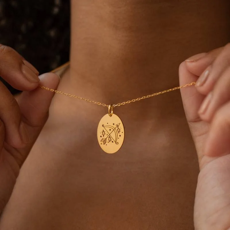 

Twelve Constellations Oval Pendant Necklace for Women Stainless Steel Design Carving Zodiac Jewelry Birthday Gift Collar Hombre