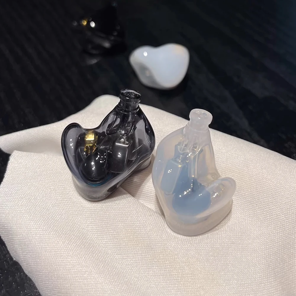 Hi-Fi наушники 2DD 3BA IEM