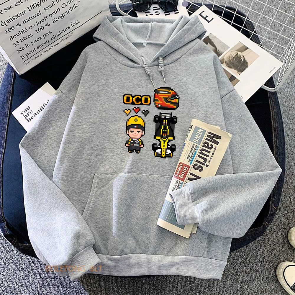 Рисунок 3 - Женская толстовка с капюшоном