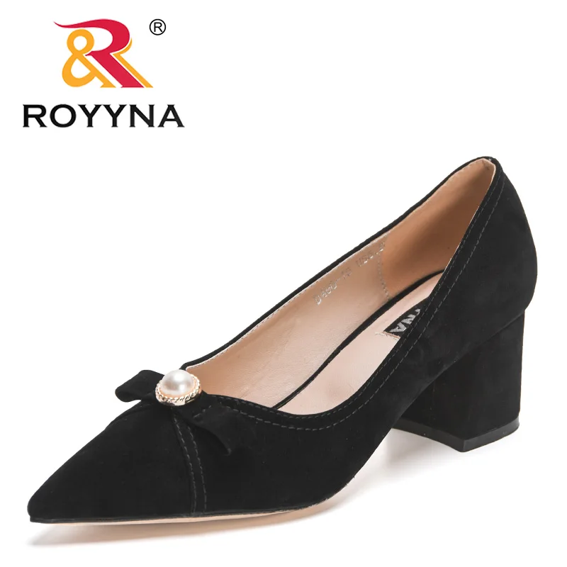 

ROYYNA 2022 New Designers Flock Buckle Fashion OL Office Shoes Women Concise Shallow High Heels Shoes Ladies Wedding Shoes Light