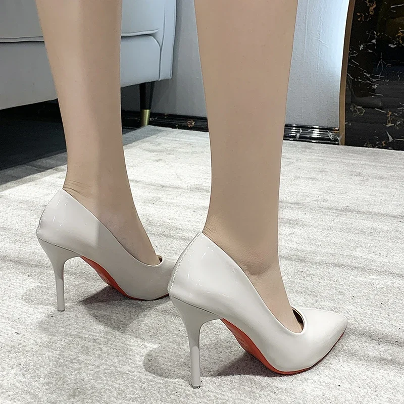 Женские туфли на высоком каблуке 10 см с Красной резиновой подошвой и острым