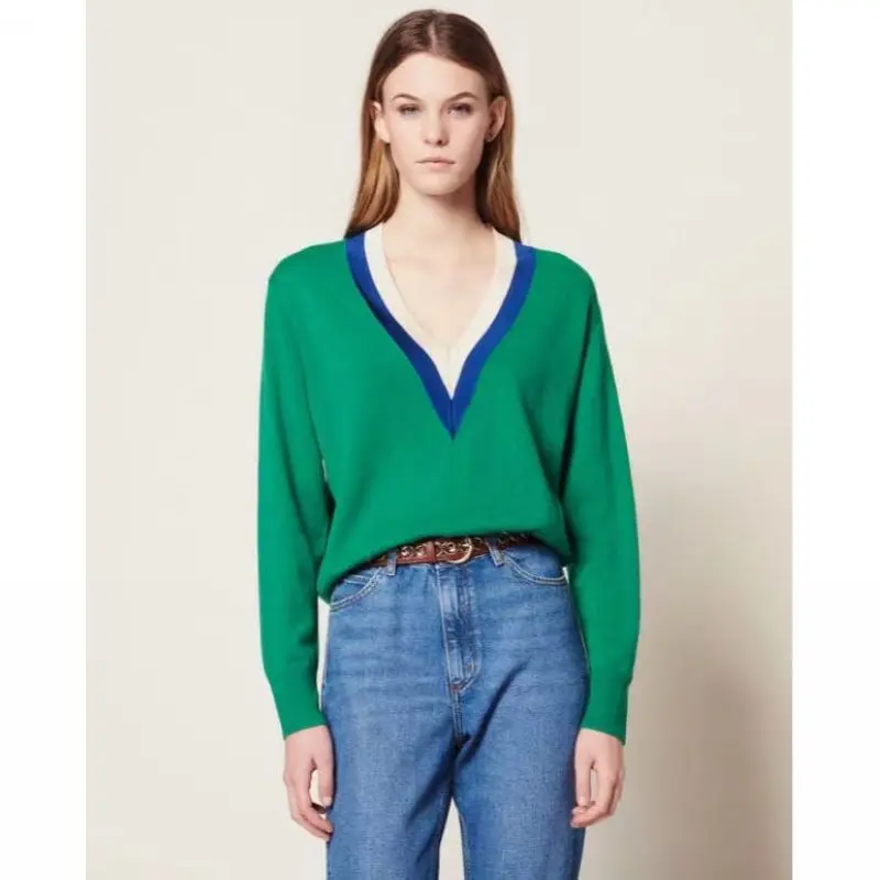 

2022 Green Women’s Colour Block Neckline V Neck Sweater Preppy Style Sweater