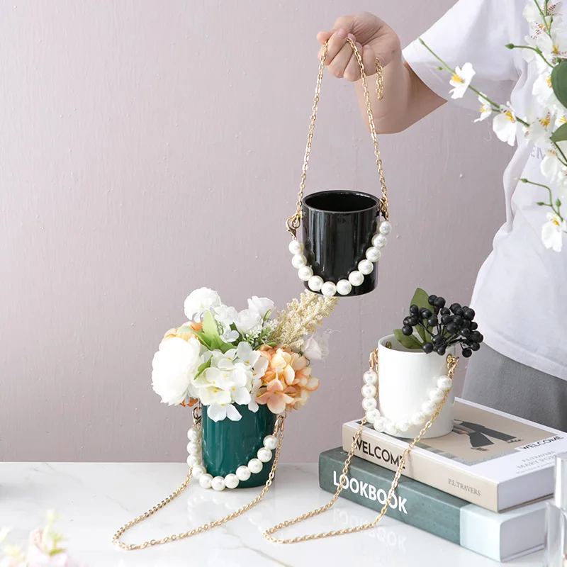 

Light Luxury Ceramic Vase Nordic Small Vase Hydroponic Scindapsus Aureus Flower Plug Cradle and Flower Pot Socialite Style Cosme