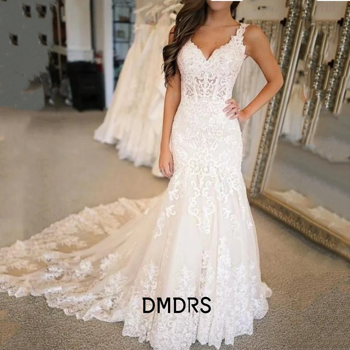 

DMDRS Mermaid Tulle Applique Wedding Dresses V-neck Sleeveless Sweep/Brush Train Bridal Gown Robe De Mariee Vestido De Novia