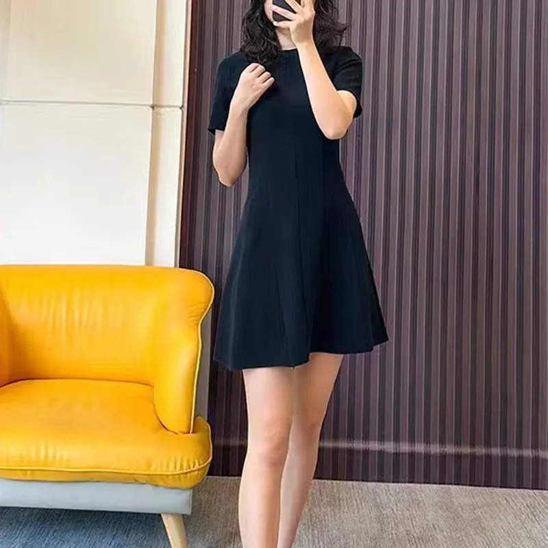 2023 Summer New Acetate Blended Round Neck Short Sleeve Stitching Classic Dress for Women