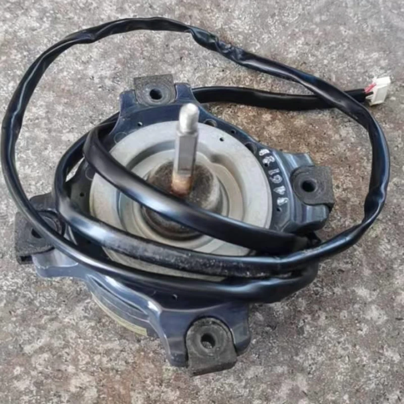 Оригинальный двигатель вентилятора кондиционера ARW33C8P60HT RRMB 3675 б/у аксессуар